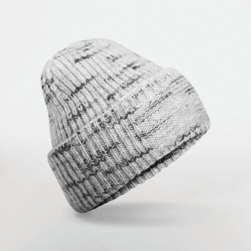 Gorro con parche de punto grueso<br/>
