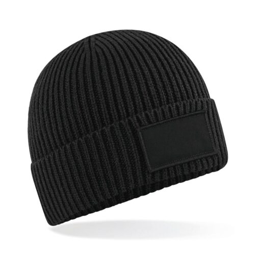 Gorro moderno con parche<br/>