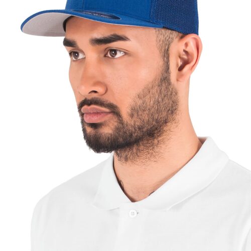 Gorra Flexfit de rejilla Trucker