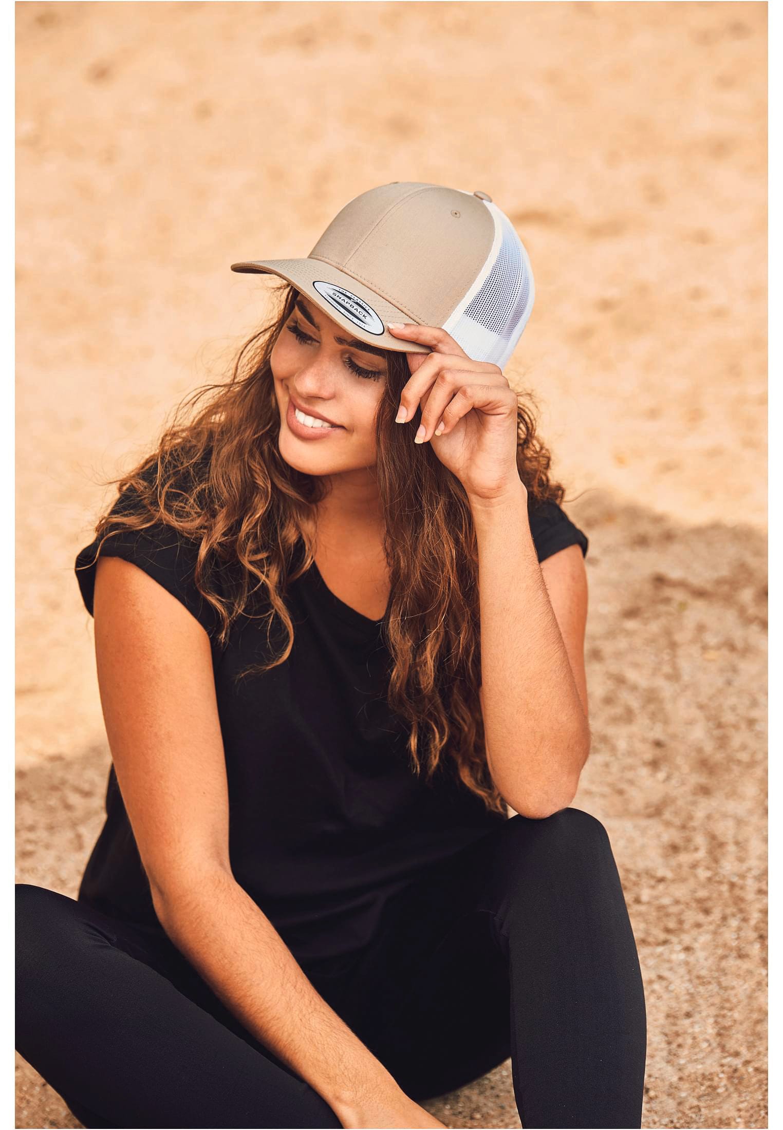 Gorra trucker retro bicolor - Imagen 2